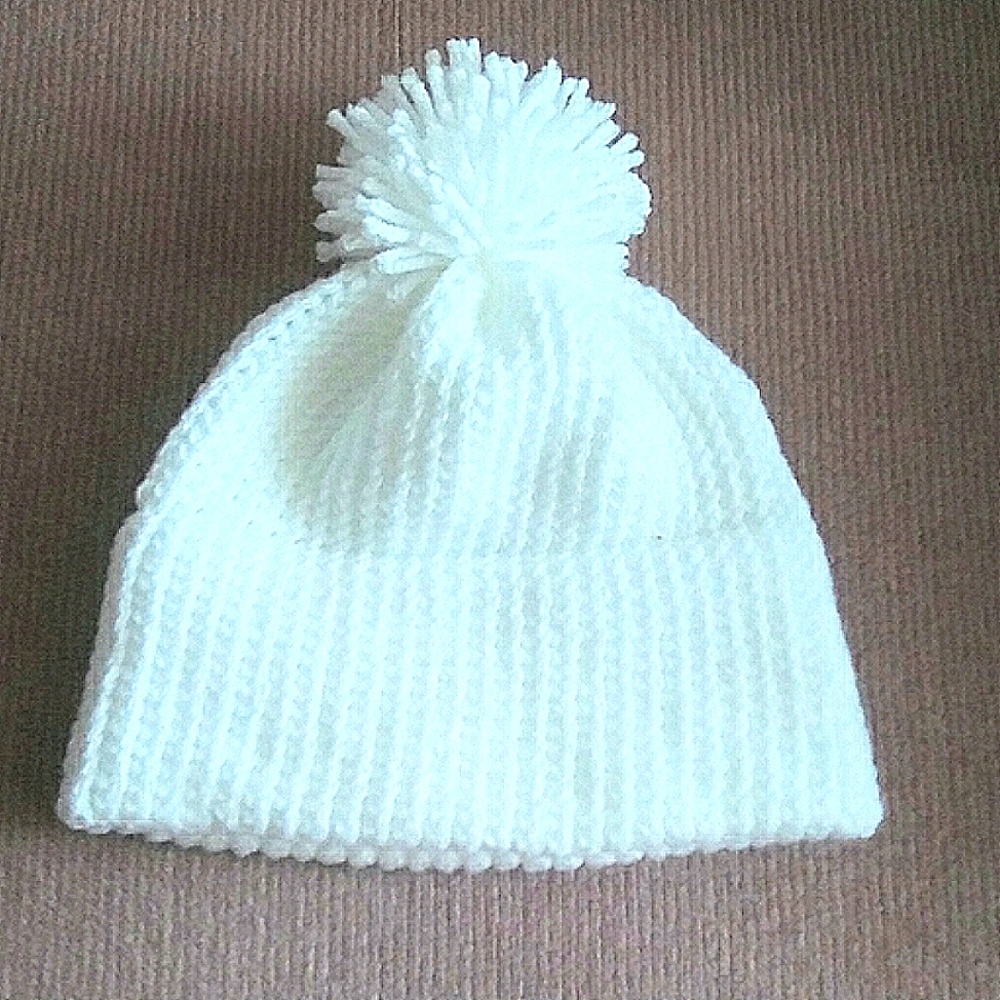 White Hand Knitted Toddler Beanie NWT